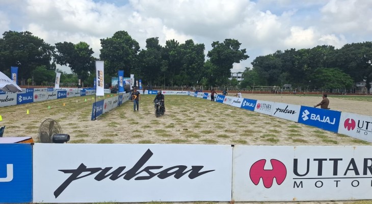 দিনাজপুরে পালসার জিমখানা “গো ফর গোল্ড” রাইডিং ক্যাম্প করল উত্তরা মোটর্স 
